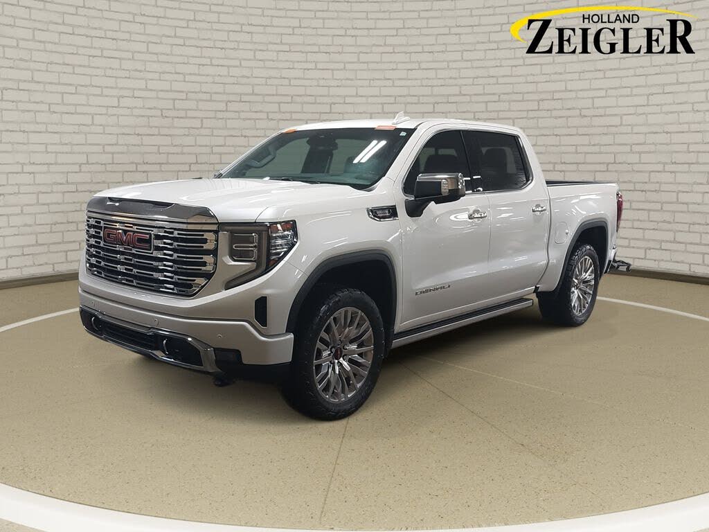2022 GMC Sierra 1500 Denali Crew Cab 4WD