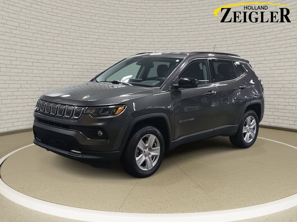 2022 Jeep Compass Latitude 4WD