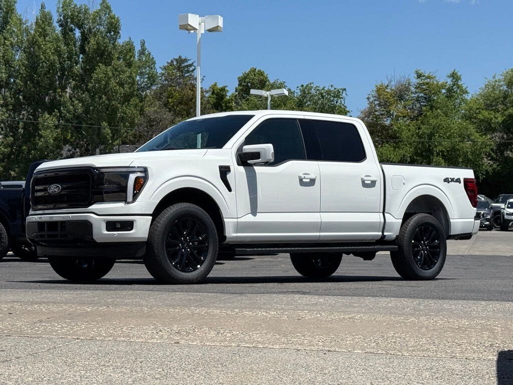 2025 Ford F-150 Lariat SuperCrew 4WD