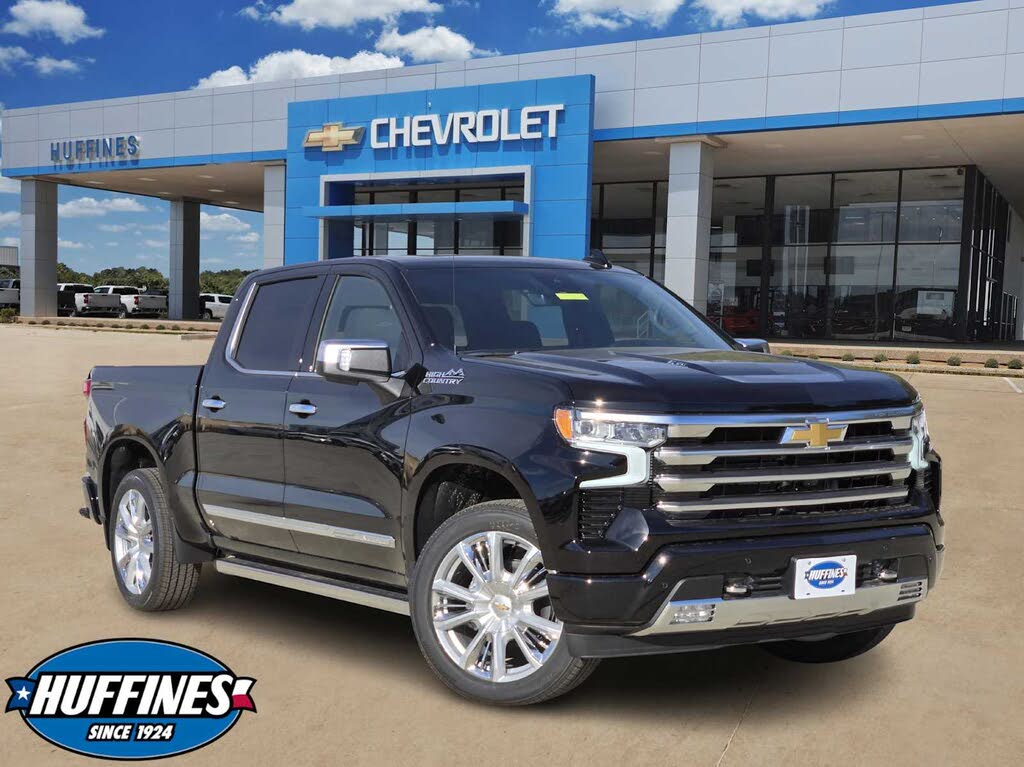 2026 Chevrolet Silverado 1500 High Country Crew Cab 4WD