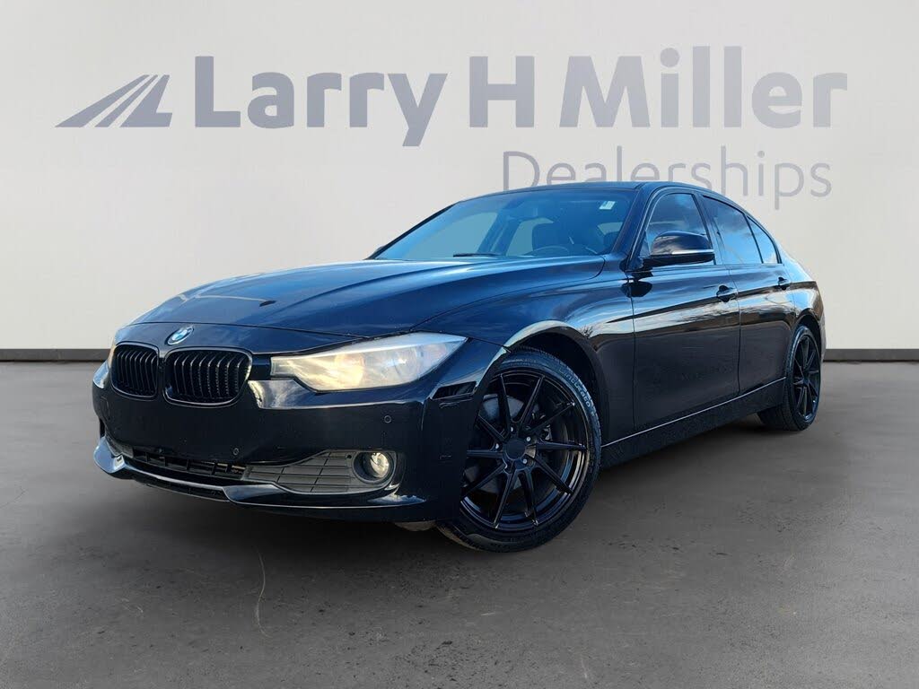 2015 BMW 3 Series 320i Sedan RWD