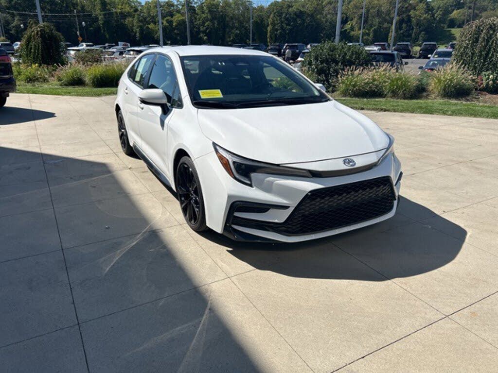 2024 Toyota Corolla SE FWD