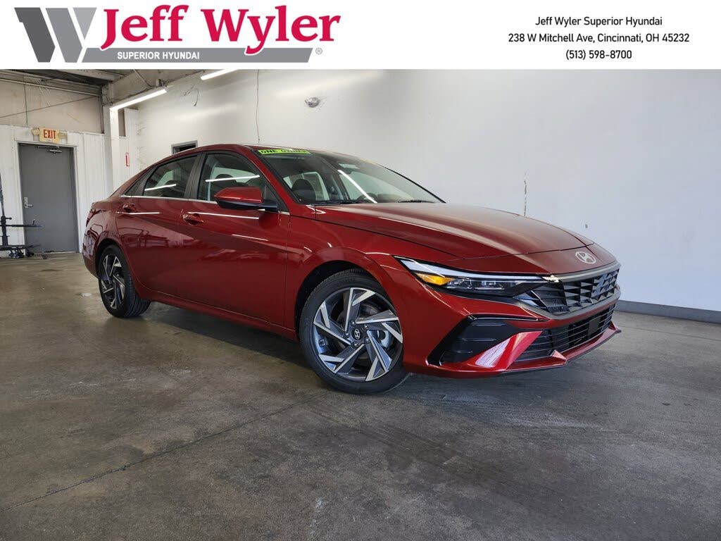 2025 Hyundai Elantra SEL Convenience FWD