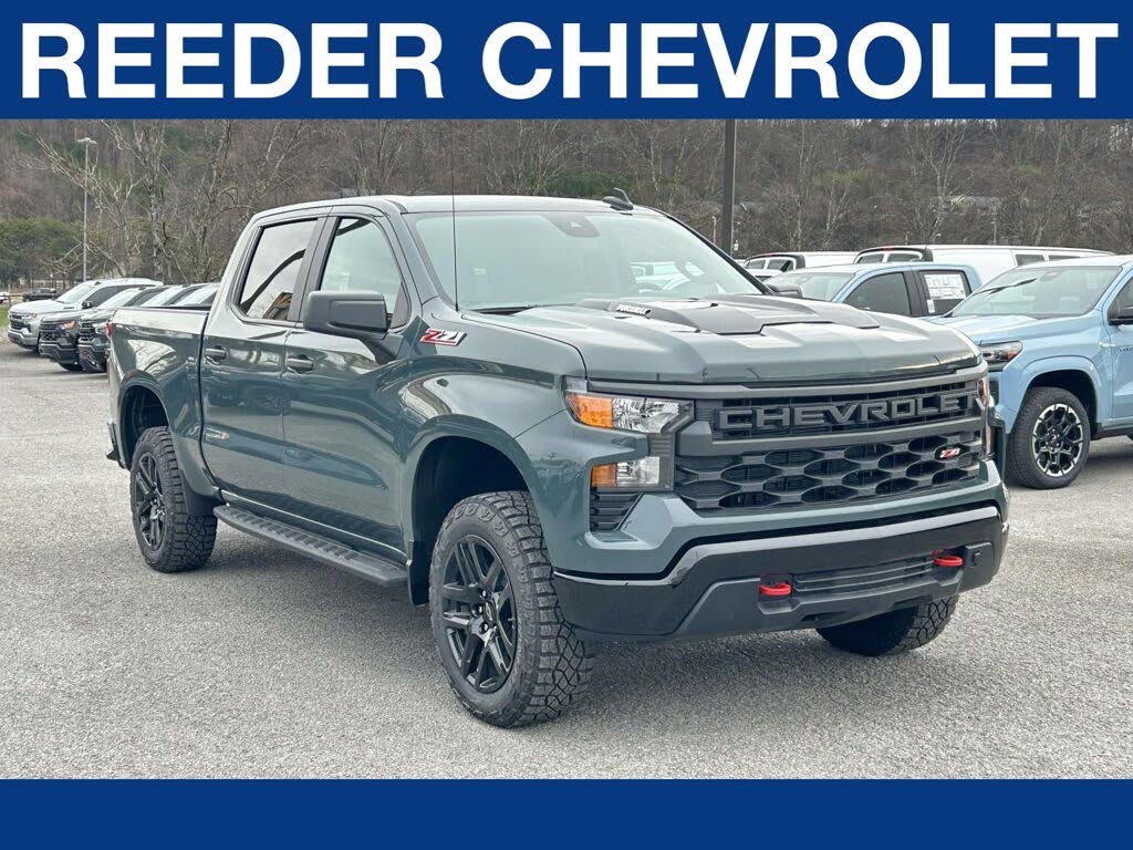 2026 Chevrolet Silverado 1500 Custom Trail Boss Crew Cab 4WD