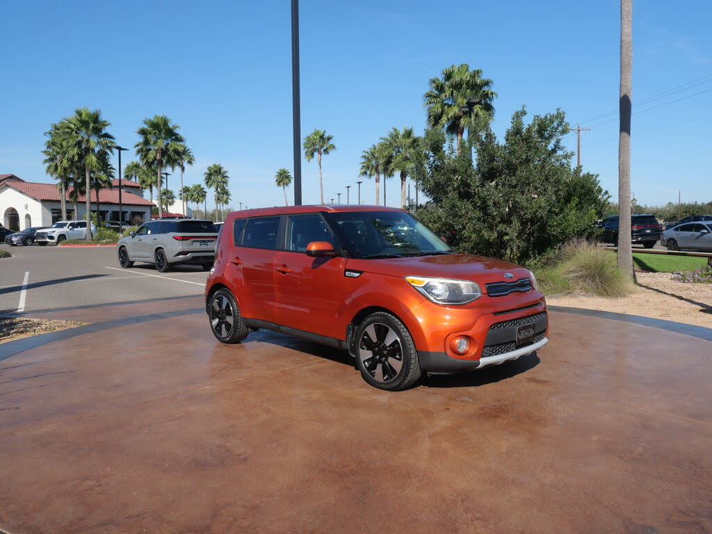 2019 Kia Soul + FWD