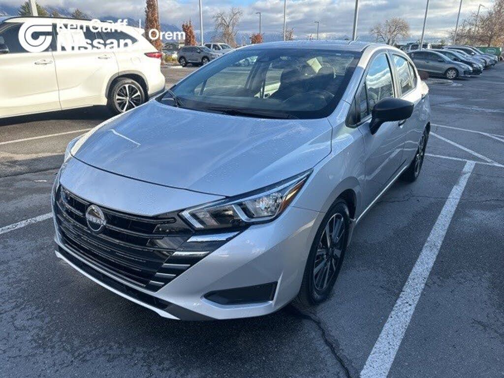 2024 Nissan Versa S FWD