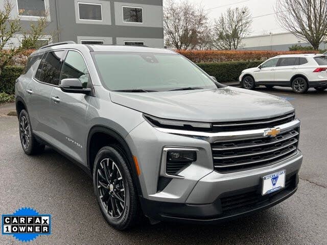 2025 Chevrolet Traverse LT AWD
