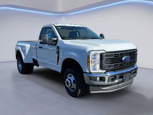 2025 Ford F-350 Super Duty XL Regular LB DRW 4WD