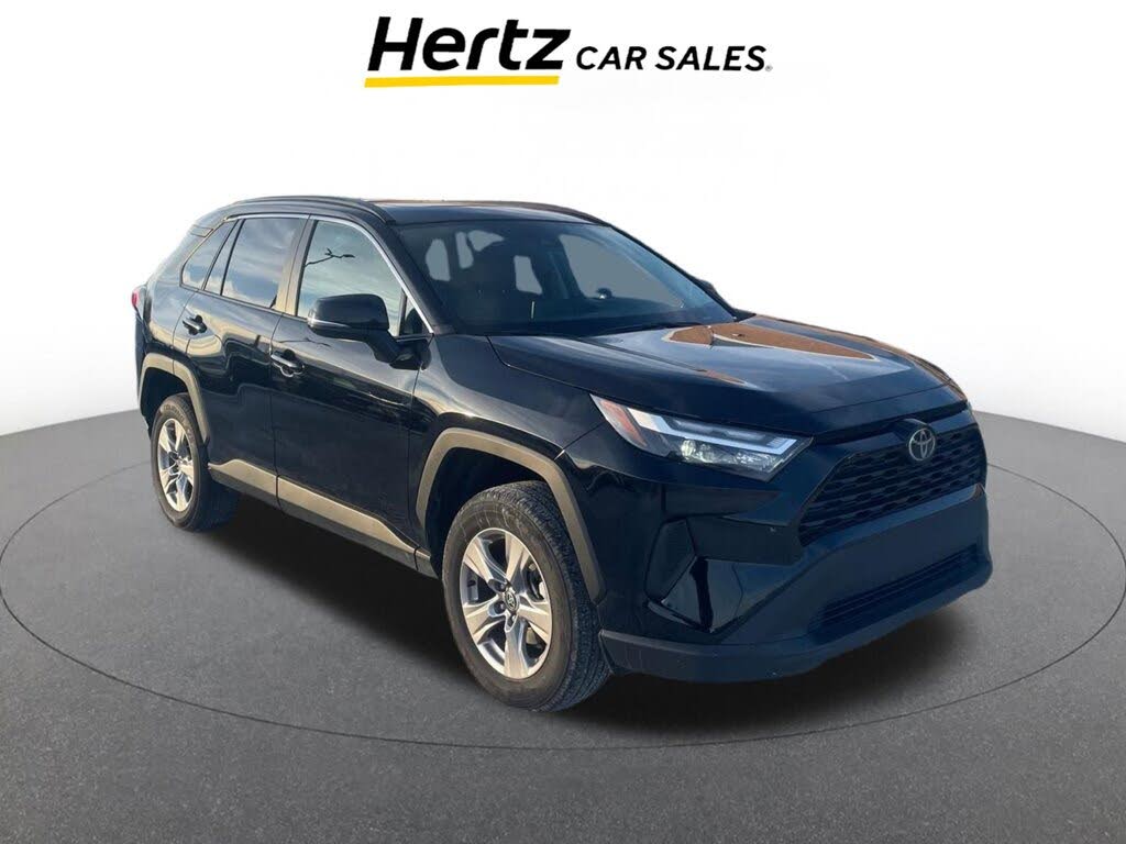 2025 Toyota RAV4 XLE AWD