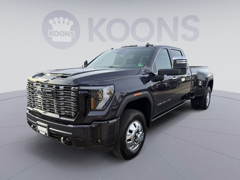 2026 GMC Sierra 3500HD Denali Ultimate Crew Cab 4WD