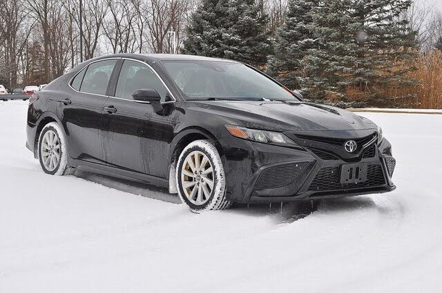 2022 Toyota Camry SE FWD