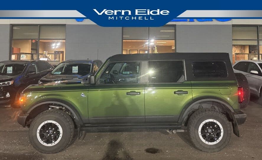 2023 Ford Bronco Black Diamond Advanced 4-Door 4WD