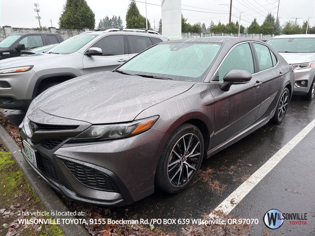 2023 Toyota Camry SE AWD