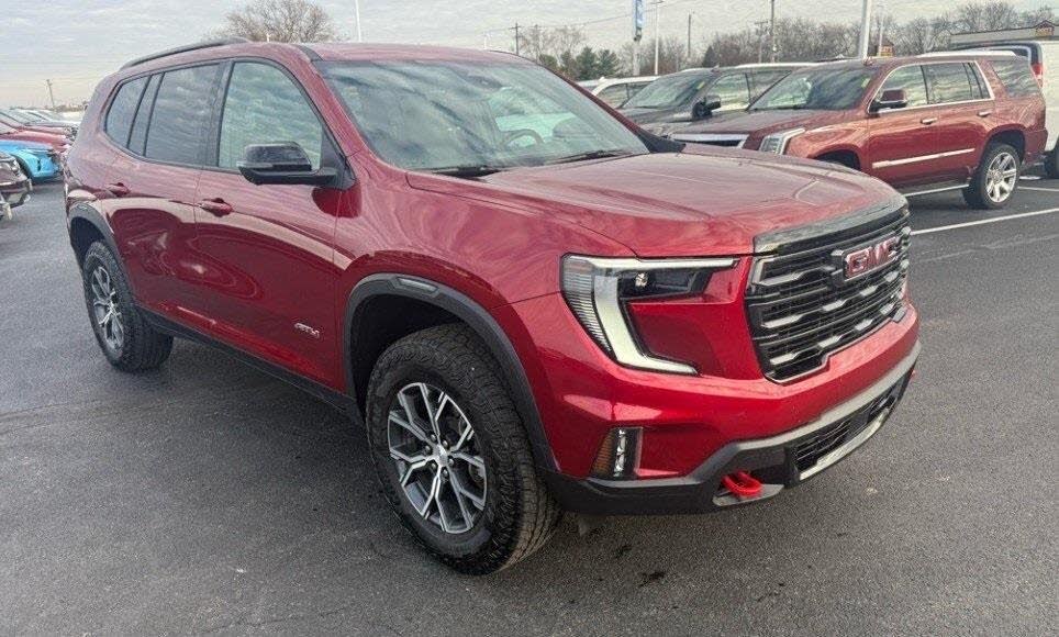 2024 GMC Acadia AT4 AWD