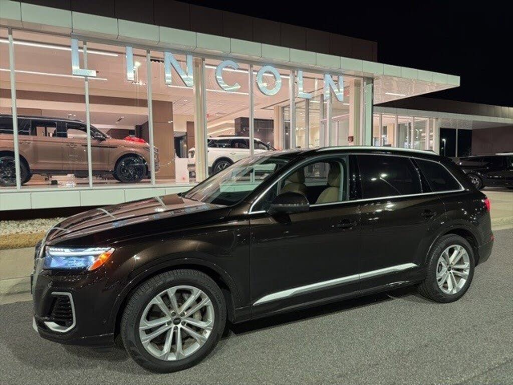 2025 Audi Q7 quattro Prestige 55 TFSI