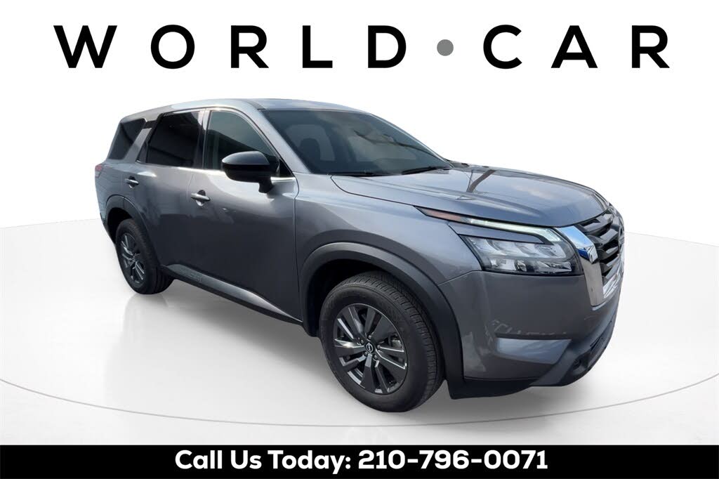 2025 Nissan Pathfinder S FWD