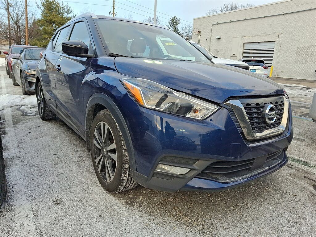 2020 Nissan Kicks SR FWD