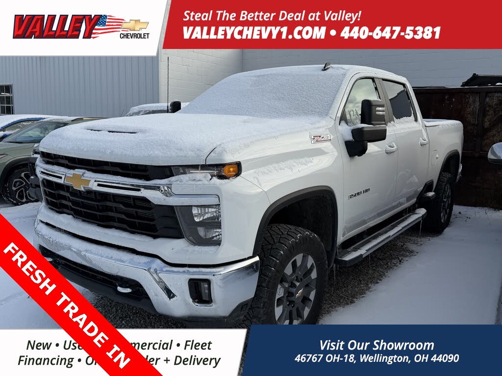 2024 Chevrolet Silverado 3500HD LT Crew Cab 4WD