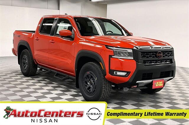 2025 Nissan Frontier PRO-4X Crew Cab 4WD