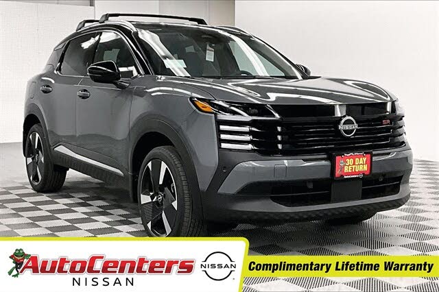 2025 Nissan Kicks SR FWD