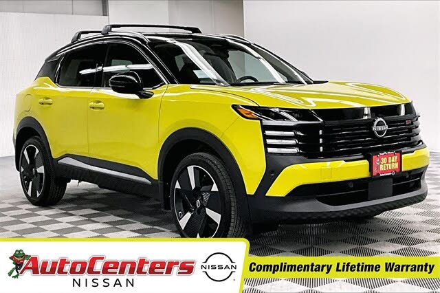 2025 Nissan Kicks SR FWD