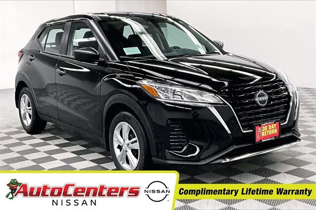 2025 Nissan Kicks Play S FWD