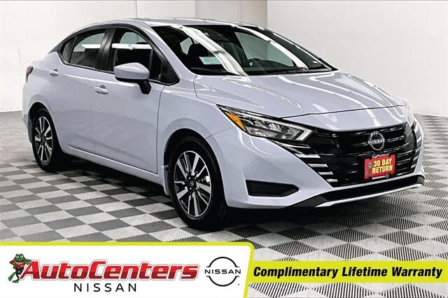2025 Nissan Versa SV FWD