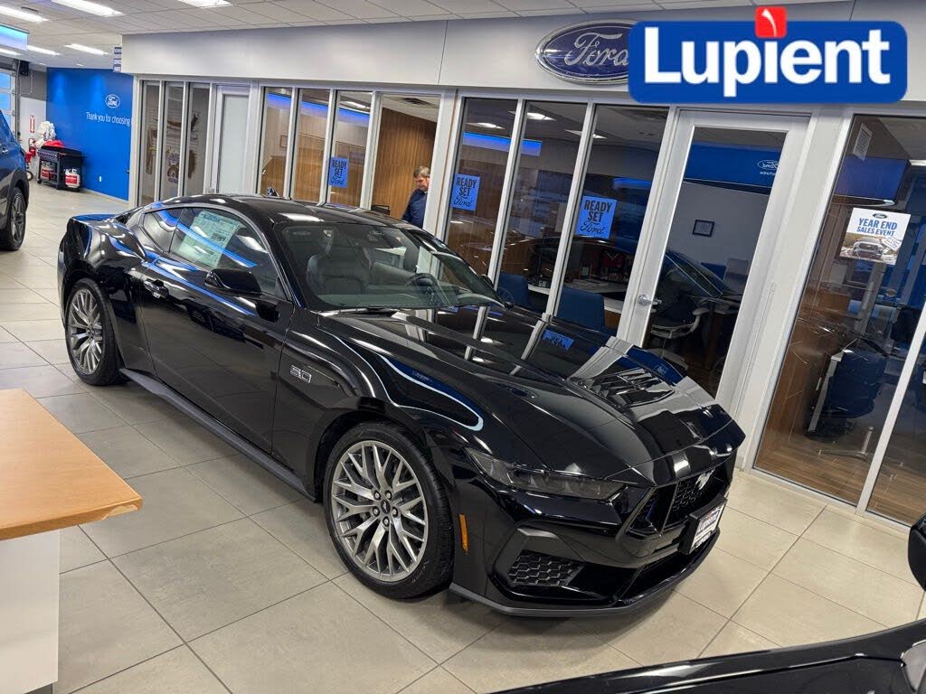 2026 Ford Mustang GT Premium Fastback RWD