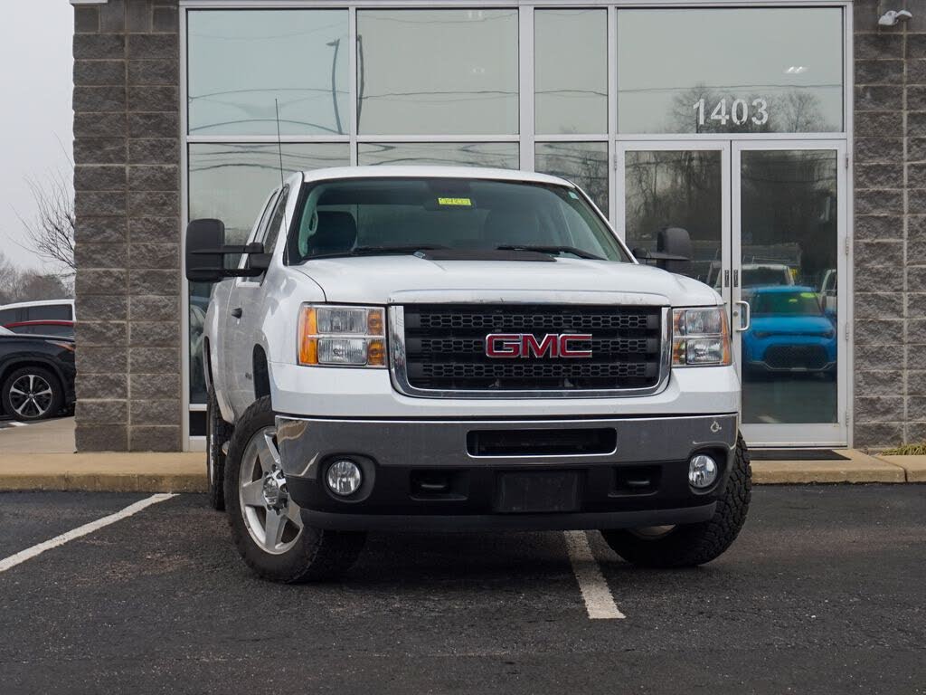 2013 GMC Sierra 2500HD Work Truck Ext. Cab SB 4WD