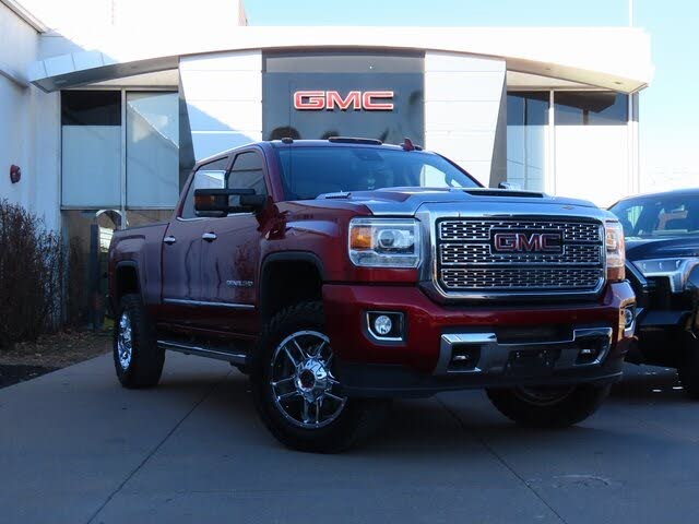 2018 GMC Sierra 2500HD Denali Crew Cab SB 4WD