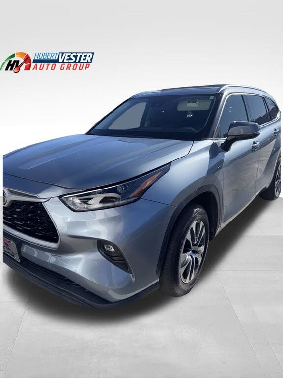 2021 Toyota Highlander XLE FWD