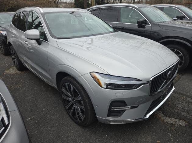2023 Volvo XC60 B5 Ultimate Bright Theme AWD