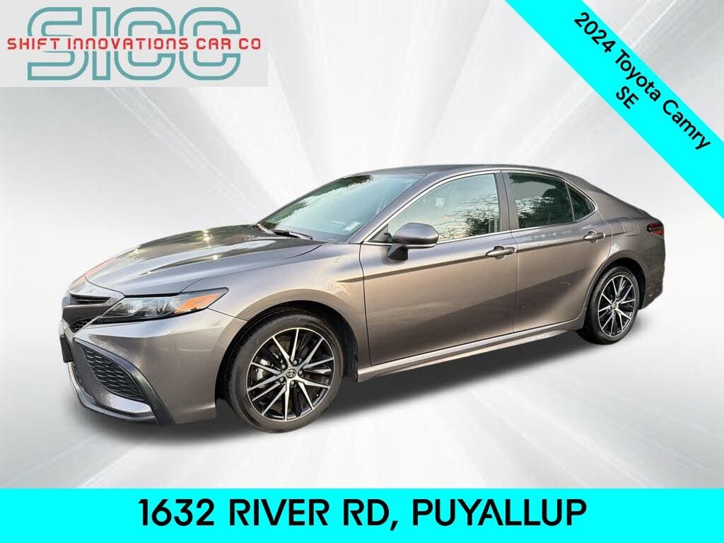 2024 Toyota Camry SE FWD