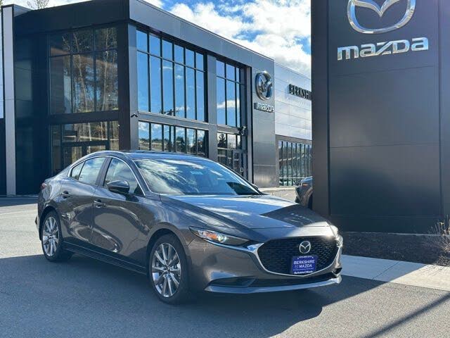 2026 Mazda MAZDA3 2.5 S Preferred Sedan FWD