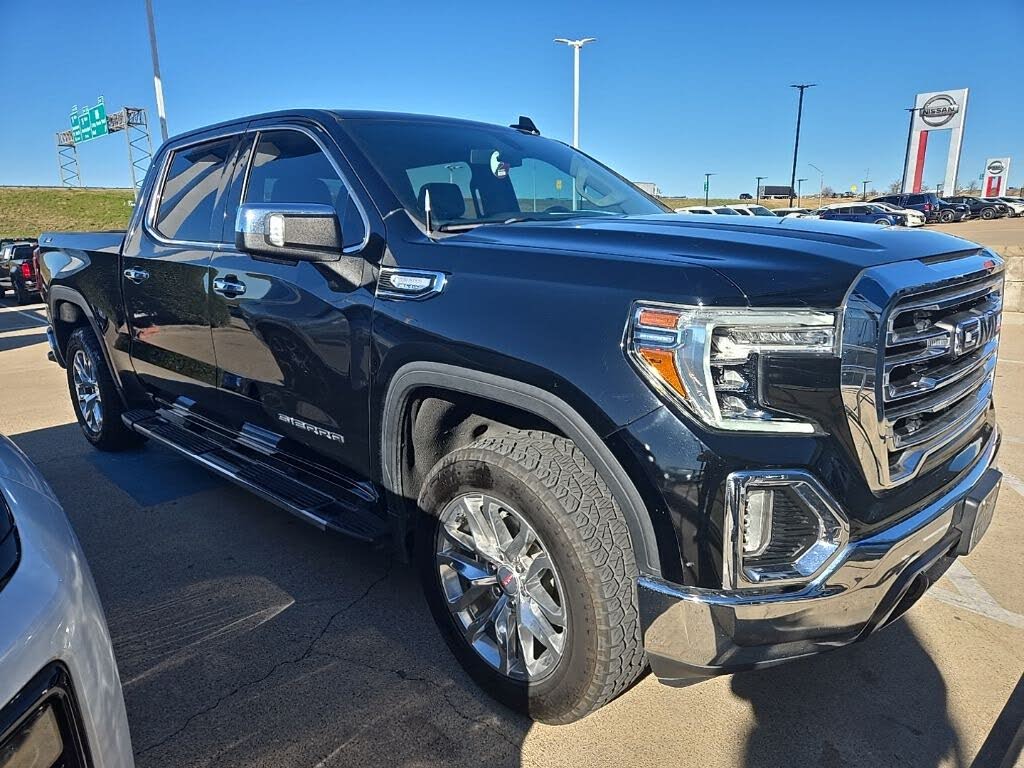2021 GMC Sierra 1500 SLT Crew Cab 4WD