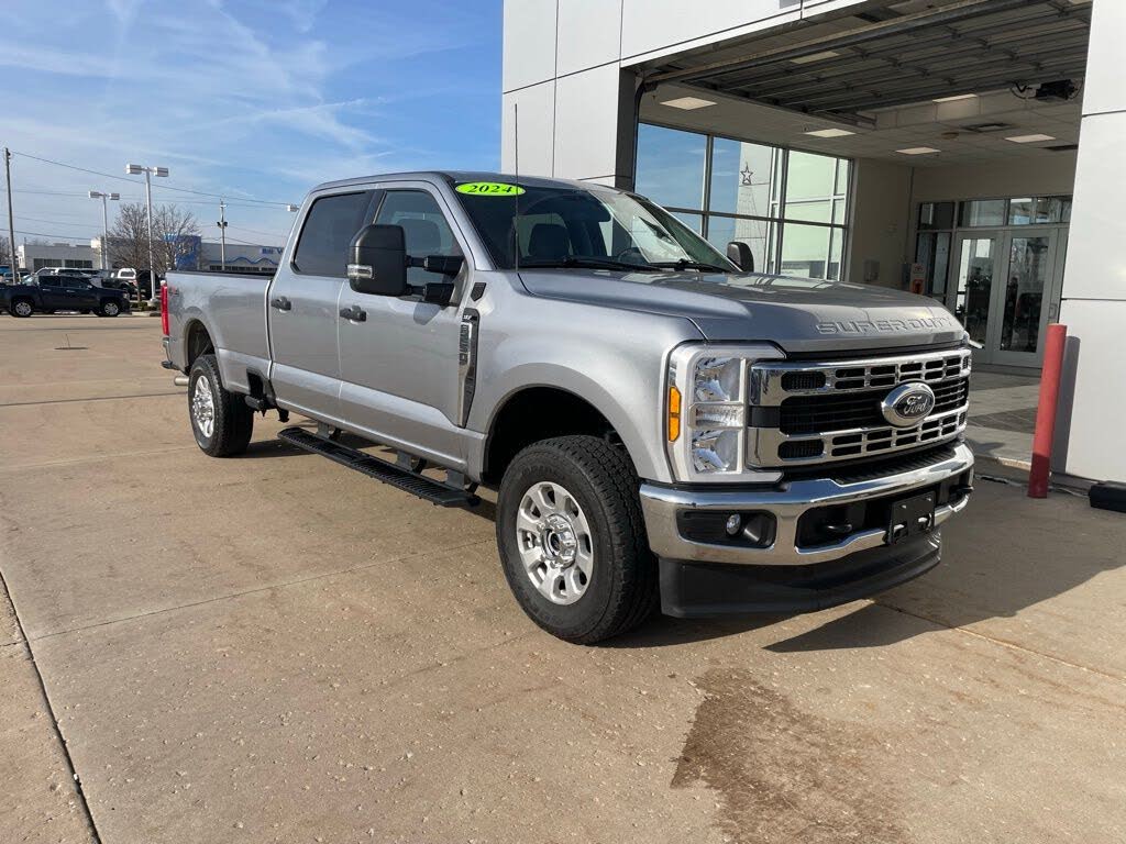 2024 Ford F-250 Super Duty XLT SuperCab 4WD