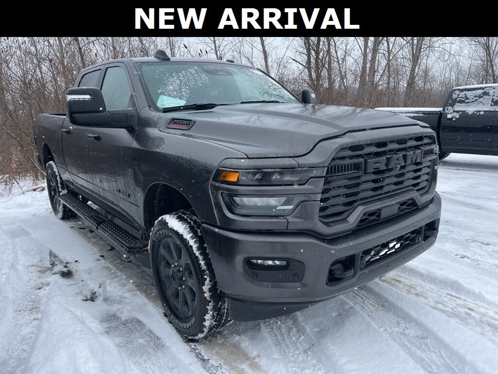 2025 RAM 2500 Big Horn Crew Cab 4WD