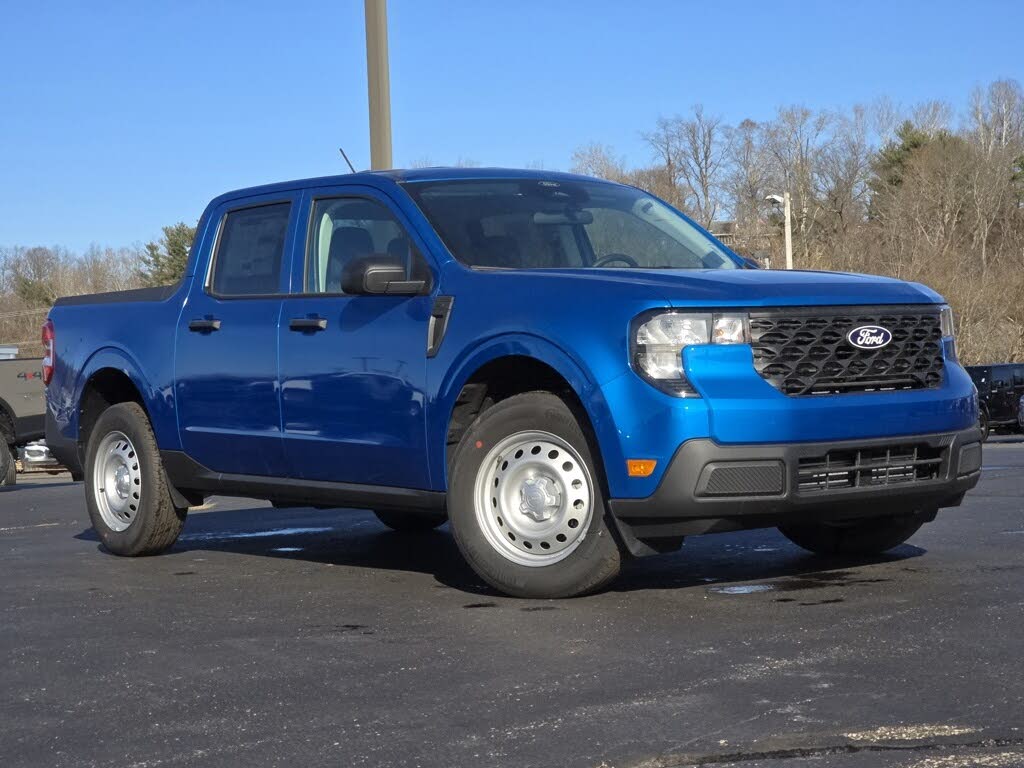 2026 Ford Maverick XL SuperCrew AWD