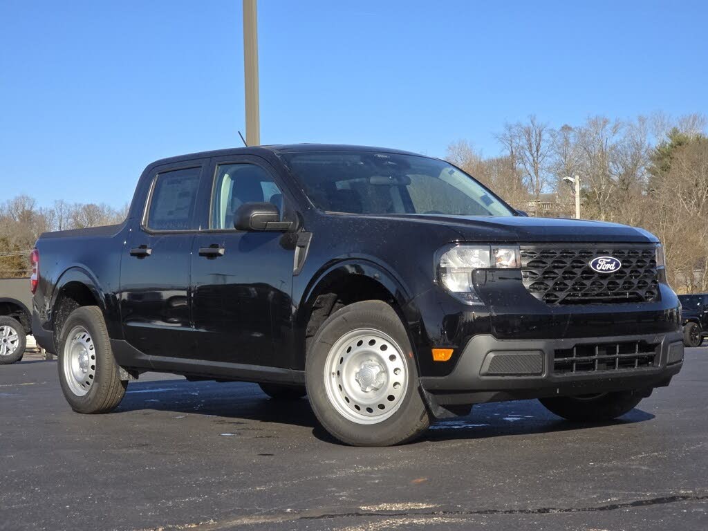 2026 Ford Maverick XL SuperCrew AWD