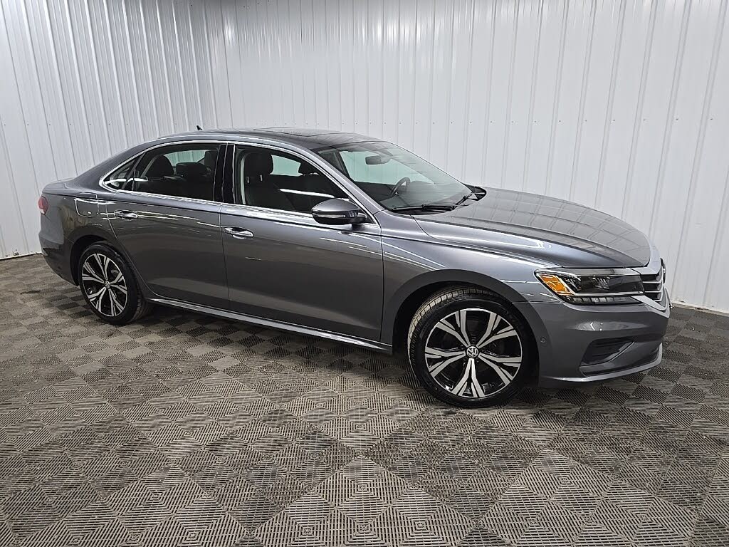 2020 Volkswagen Passat 2.0T SEL FWD