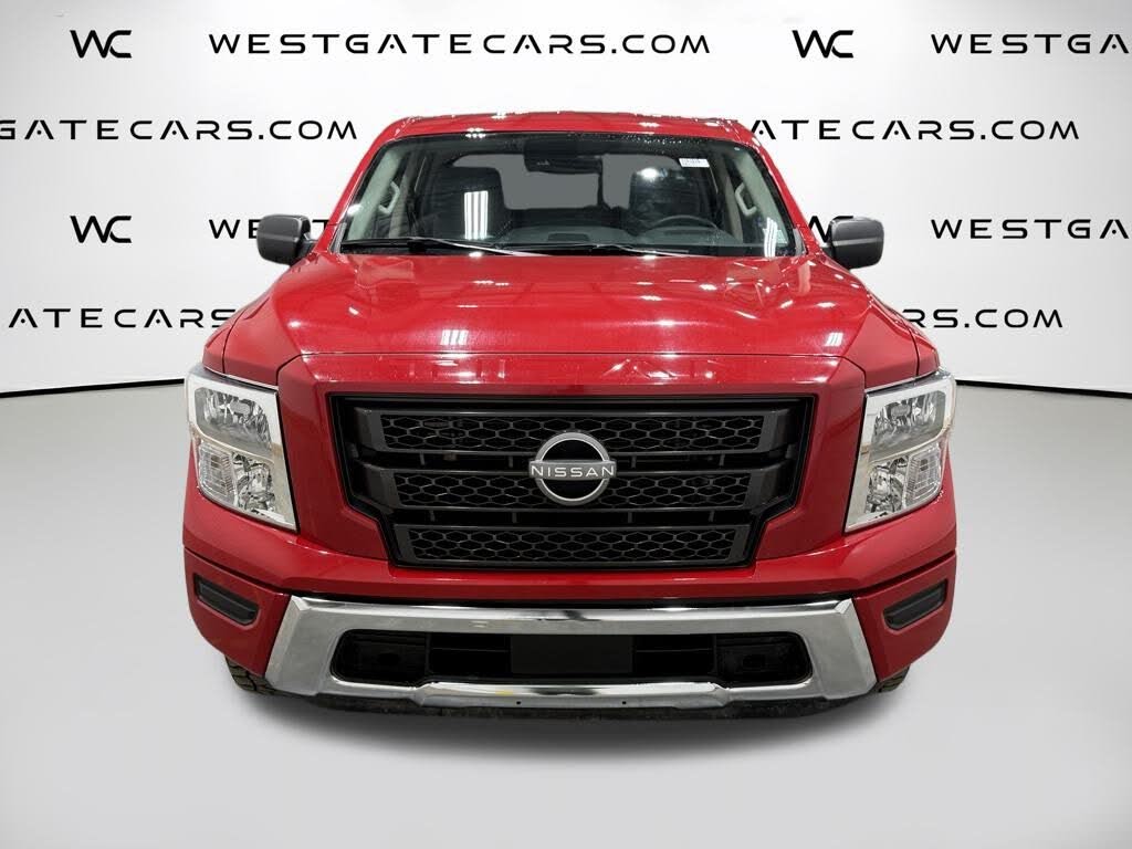 2023 Nissan Titan SV Crew Cab RWD