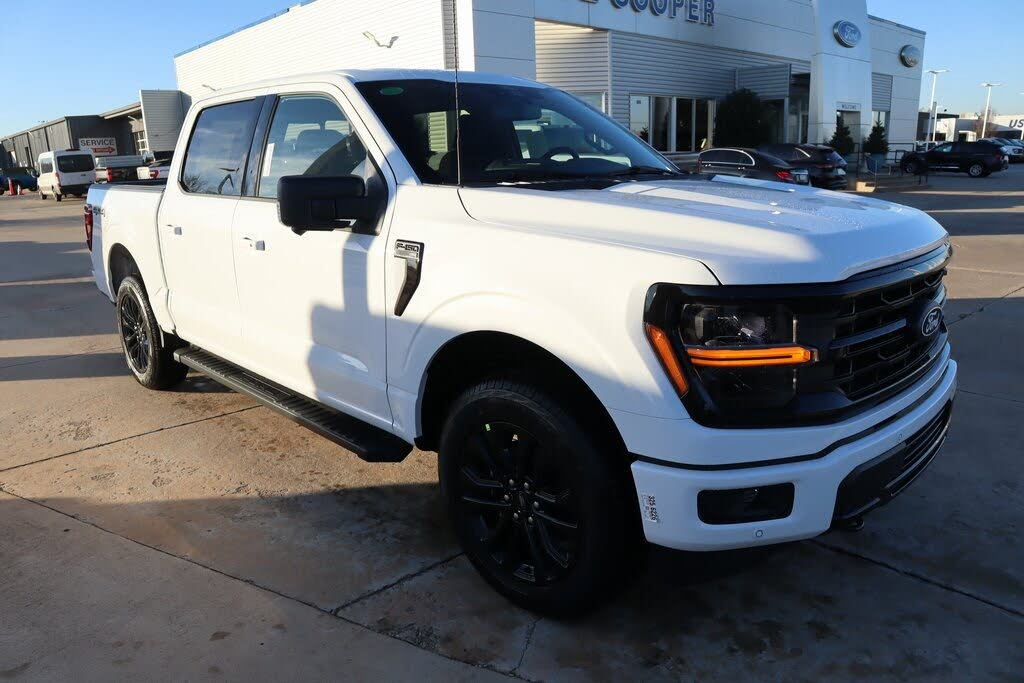 2025 Ford F-150 XLT SuperCrew 4WD