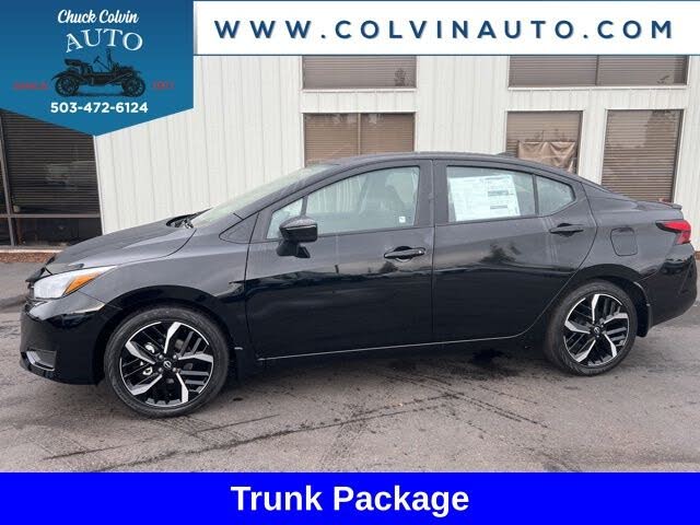 2025 Nissan Versa SR FWD