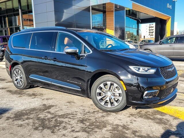 2026 Chrysler Pacifica Hybrid Pinnacle FWD
