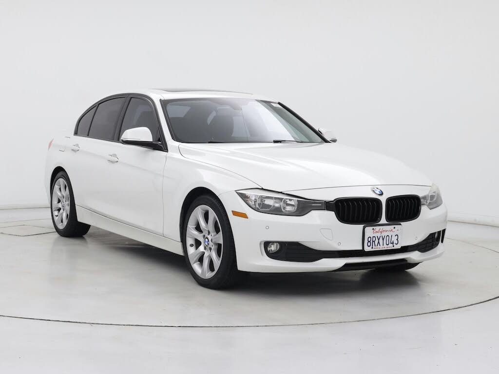 2015 BMW 3 Series 320i Sedan RWD