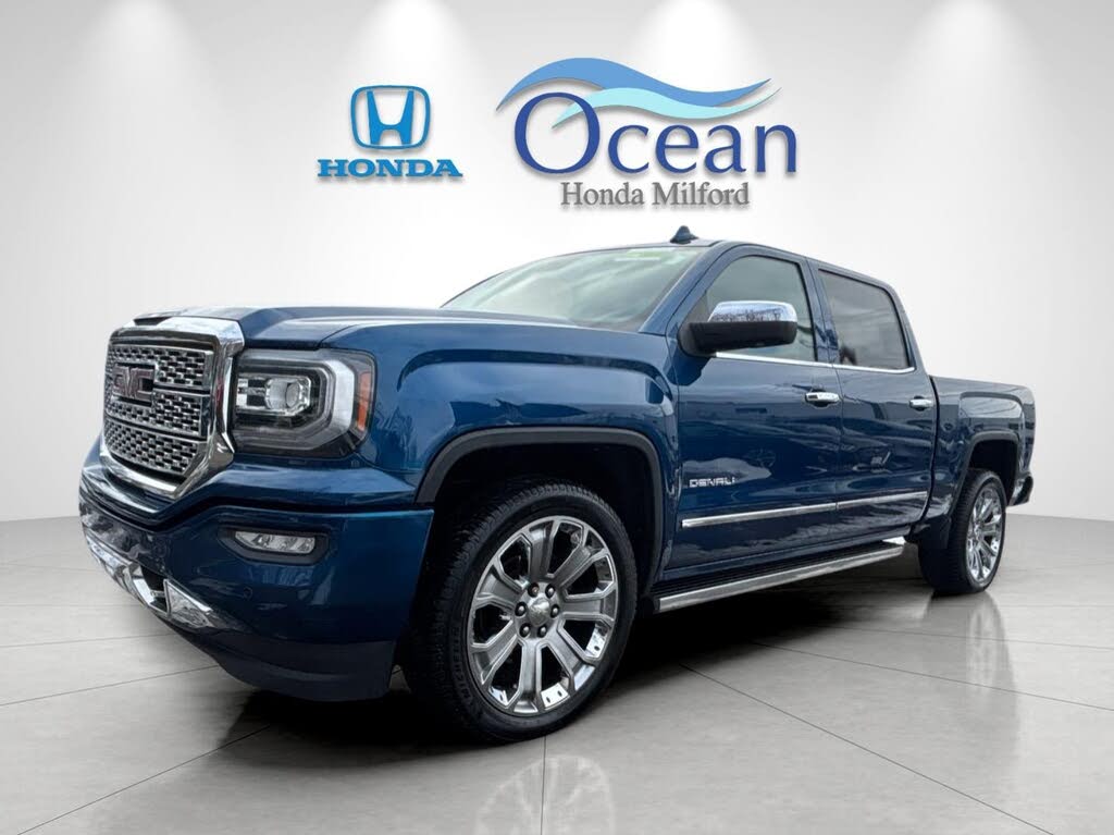 2017 GMC Sierra 1500 Denali Crew Cab 4WD
