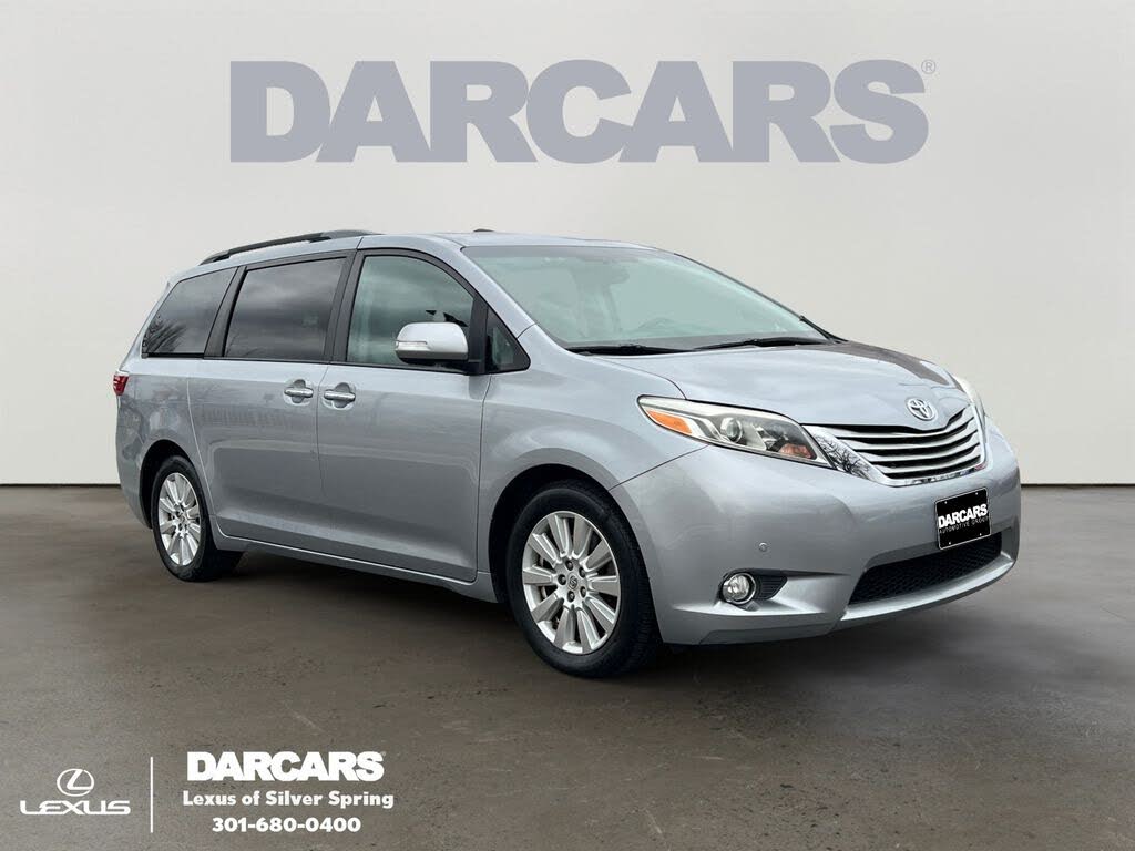 2017 Toyota Sienna Limited Premium 7-Passenger FWD