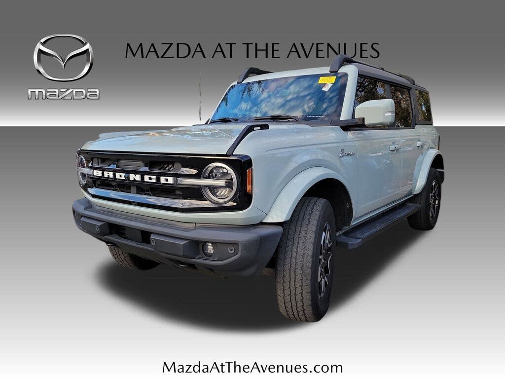 2022 Ford Bronco Outer Banks Advanced 4-Door 4WD