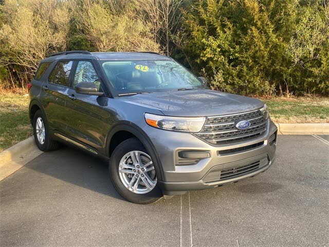 2022 Ford Explorer XLT RWD