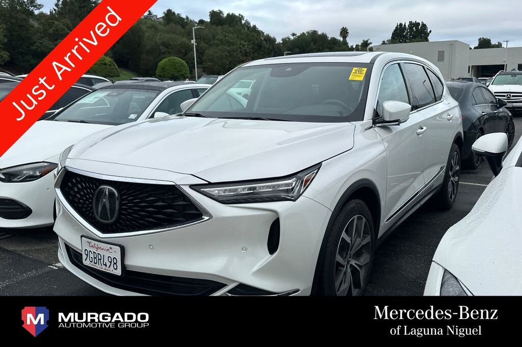 2023 Acura MDX FWD with Technology Package